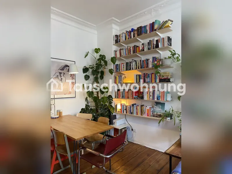 Tauschwohnung: Sanierter 2-Zi Altbau mit Balkon gg. größere Wohnung — photo 1
